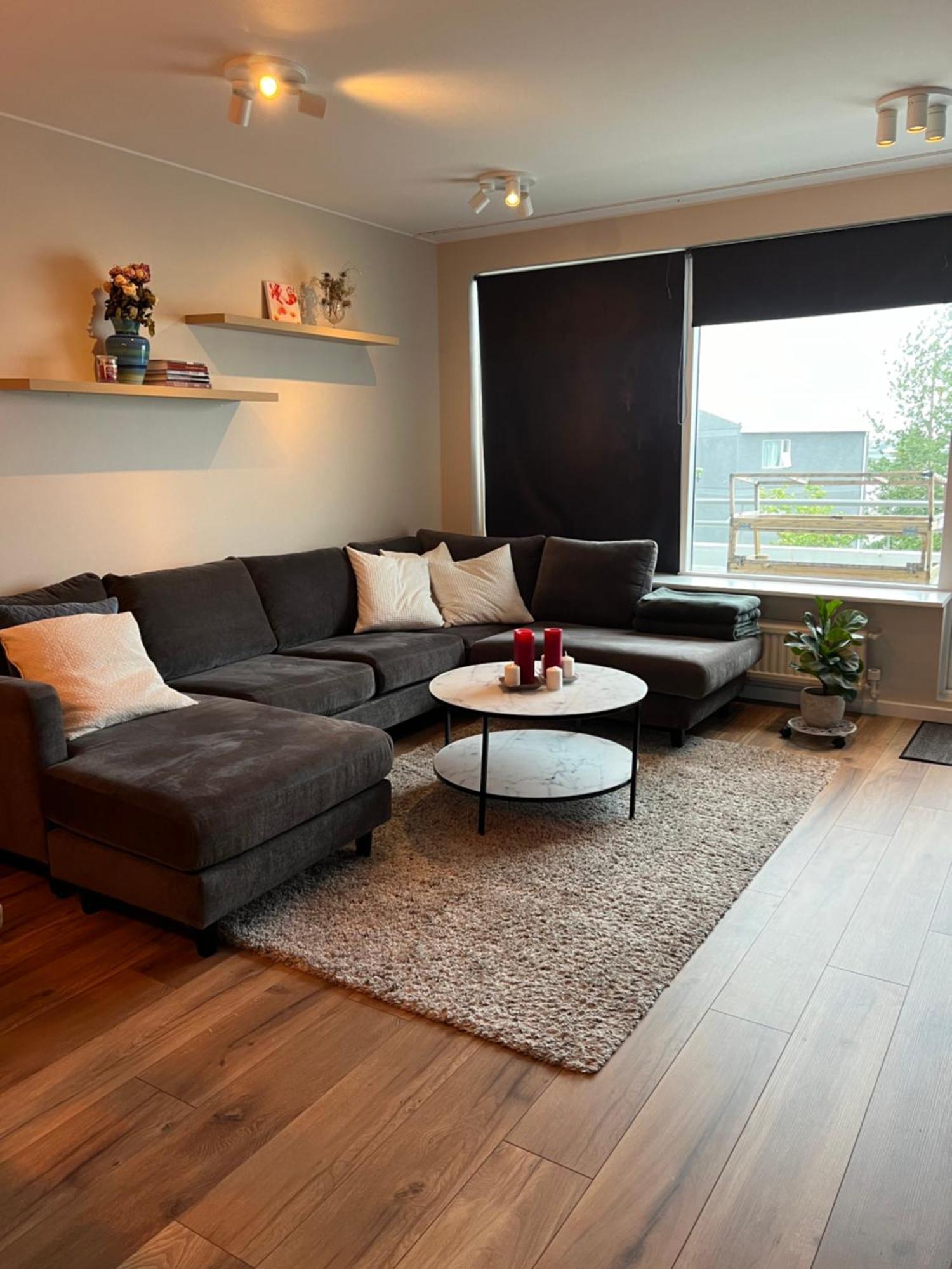 Viggsson Apartment Reykjavik Bagian luar foto